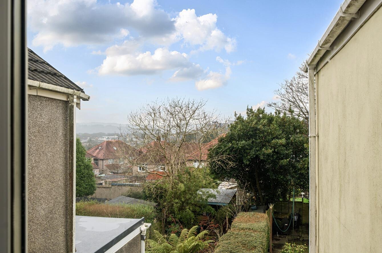 Carnglas Road, Sketty, Swansea, SA2 9BL